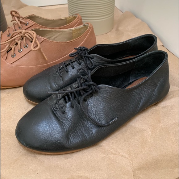 Zara Genuine Leather Black Flats - Picture 1 of 5